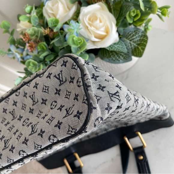 LOUIS VUITTON Lucille GM Tote bag - Picture 14 of 16